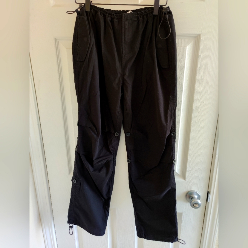 Utility Cargo Pants in Black, GUIZIO, size S